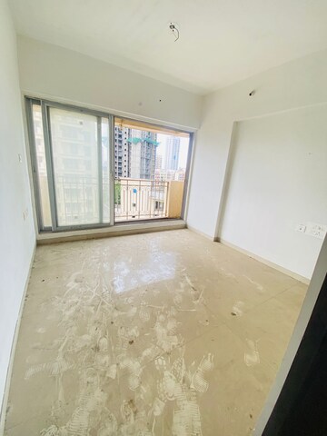 Room in 2 BHK Apartment at Uma Neopolis, Ghodbunder Road – for Sale