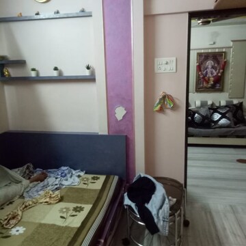 Room in 2 BHK Apartment at Dahisar East – for Sale