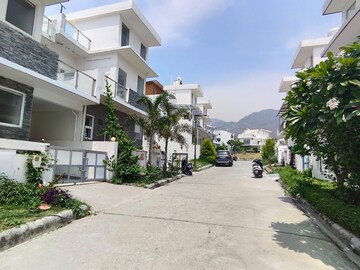  Plot – Exterior View View at Dehradun Cantt - for Sale