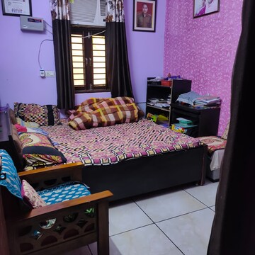 Bedroom in 3 BHK Builder Floor at Dwarka Mor – for Sale