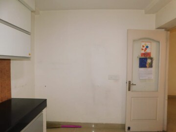 Room in 2 BHK Apartment at Eldeco Mystic Greens, Omicron I Greater Noida – for Sale