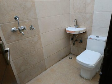 Bathroom in 3 BHK Builder Floor at Vasundhara Sector 1 – for Sale