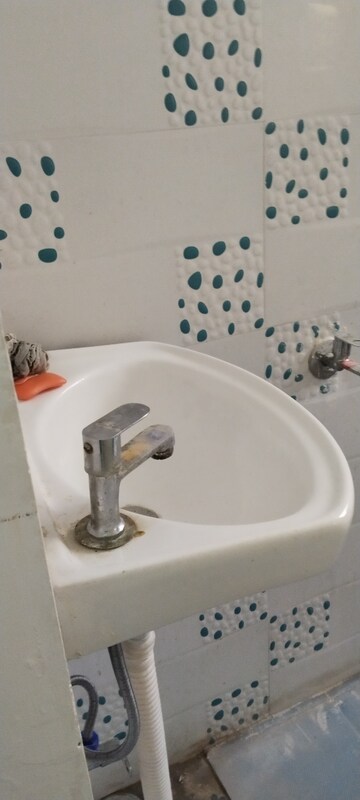 Bathroom in 1 RK Apartment at Omaxe City - Omaxe Heights, Sector 97 – for Sale
