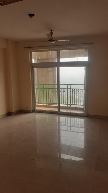 Room in 2 BHK Apartment at Ansal Sunshine County, Kundli – for Sale