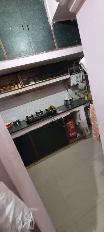 Furnished Amenities in 5 BHK Independent House at Gomti Nagar – for Sale