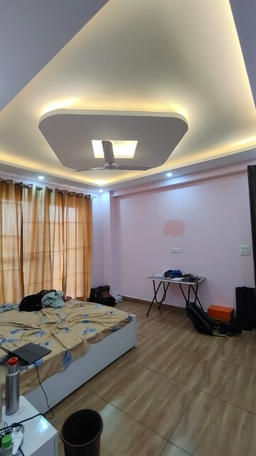 Bedroom in 3 BHK Apartment at Dlf Ankur Vihar – for Sale