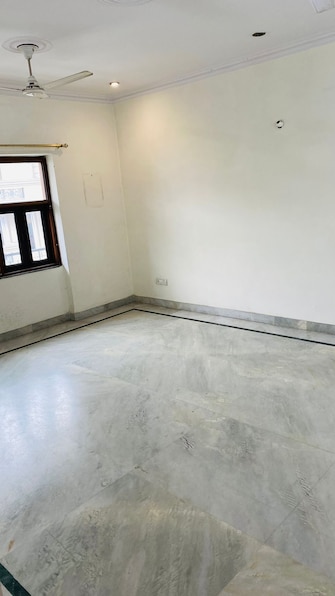 1 BHK Builder Floor For Resale in Paryavaran Complex Delhi  7148009