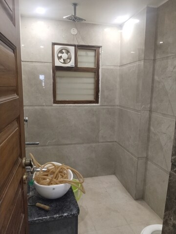 Bathroom in 3 BHK Builder Floor at BPTP District 3, Sector 85 – for Sale