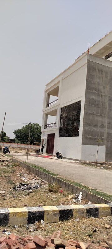 Plot Area in  Plot at Mohanlalganj – for Sale