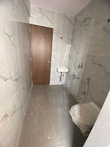 Bathroom in 3 BHK Apartment at Thane West – for Sale