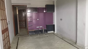 Room in 1.5 BHK Independent House at Sector 78 – for Sale