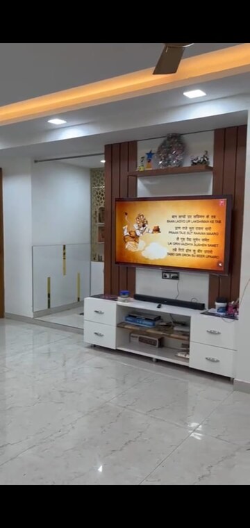 Living Room in 3 BHK Builder Floor at BPTP District 3, Sector 85 – for Sale