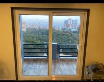 Room in 4 BHK Builder Floor at Empire Floors, Sector 57 – for Sale