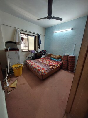 Bedroom in 2 BHK Apartment at Sterling Centre Pune, Camp – for Rent