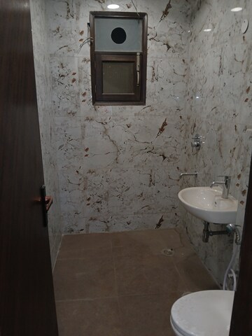 Bathroom in 3 BHK Builder Floor at Ramesh Nagar – for Sale