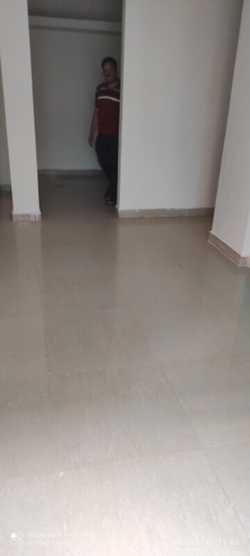 Room in 1 BHK Apartment at Media Platinum Park, Narhe – for Sale