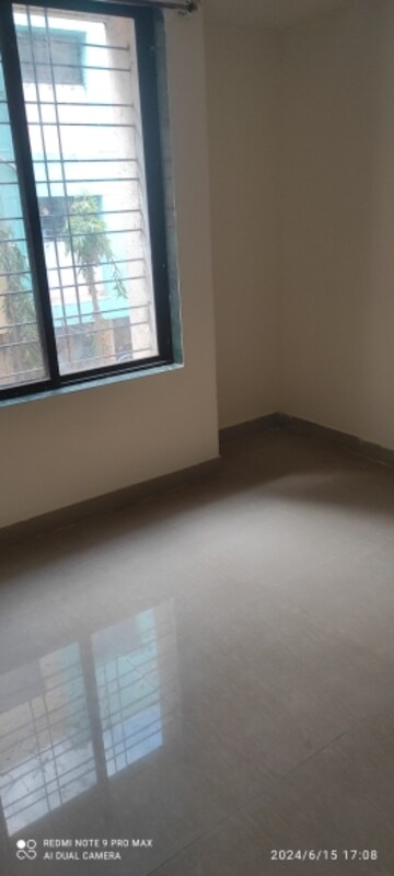 Room in 1 BHK Apartment at Media Platinum Park, Narhe – for Sale