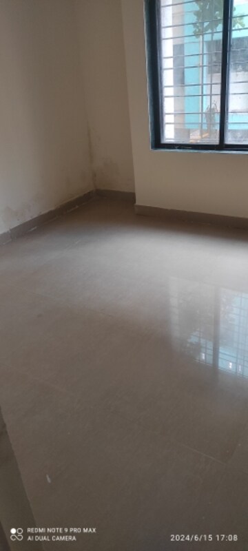 Room in 1 BHK Apartment at Media Platinum Park, Narhe – for Sale