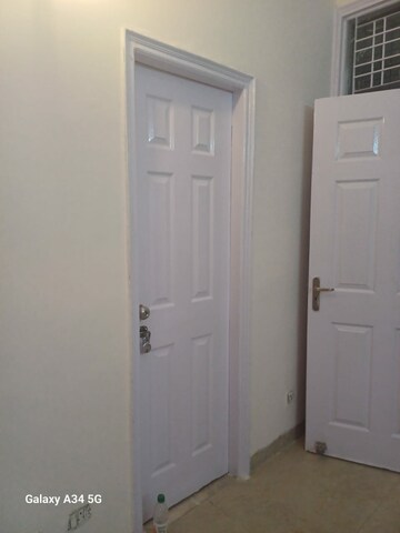 Bathroom in 2 BHK Builder Floor at SS The Lilac, Sector 49 – for Sale