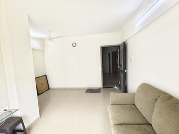 Room in 2 BHK Apartment at Sumit Greendale, Virar West – for Sale