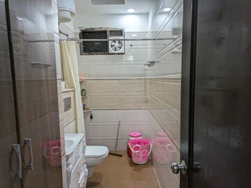 Bathroom in 3 BHK Builder Floor at SS Mayfield Gardens, Sector 51 – for Sale