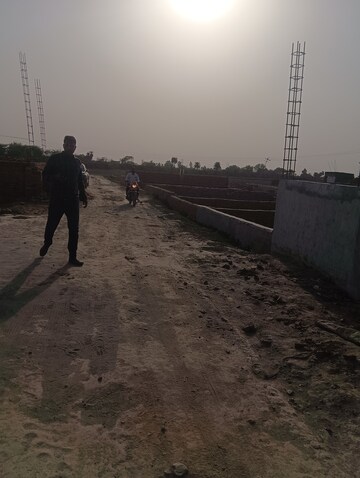 Plot – Exterior View View at Bhopani Village - for Sale