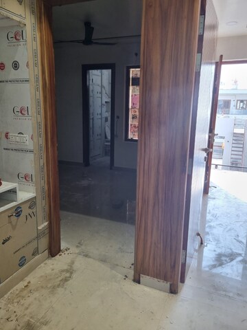 Building Lobby in 4 BHK Builder Floor at New Industrial Township – for Sale