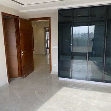 3 BHK Builder Floor For Sale in BPTP Parkland Pride Phase 2, Sector 77