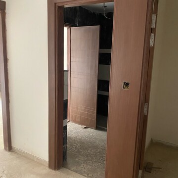 Room in 3 BHK Builder Floor at BPTP Parkland Pride Phase 2, Sector 77 – for Sale