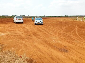  Plot For Sale in Veltur