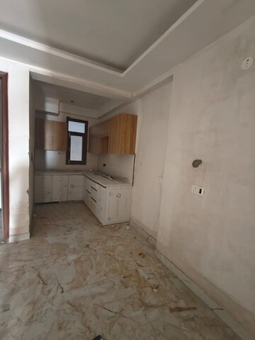 Room in 2.5 BHK Apartment at Satya The Hermitage, Sector 103 – for Sale