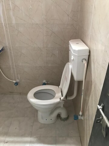 Bathroom in 2.5 BHK Apartment at MSX Alpha Homes, Alpha 1 Greater Noida – for Sale