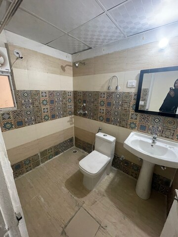 Master Bedroom in 2.5 BHK Apartment at MSX Alpha Homes, Alpha 1 Greater Noida – for Sale