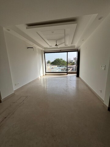 Room in 3 BHK Builder Floor at Rajouri Garden – for Sale