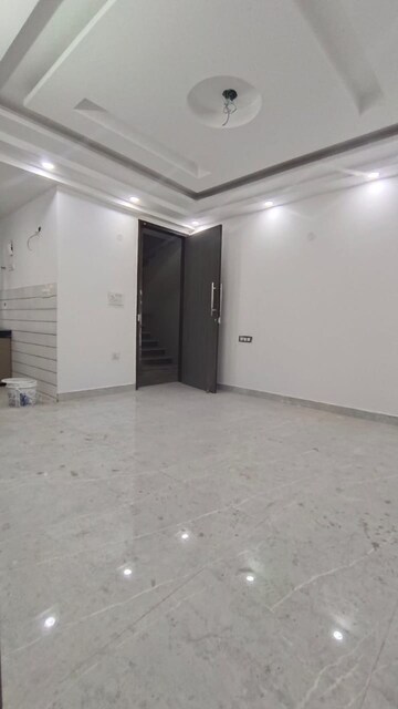 2 BHK Builder Floor For Sale in Chattarpur