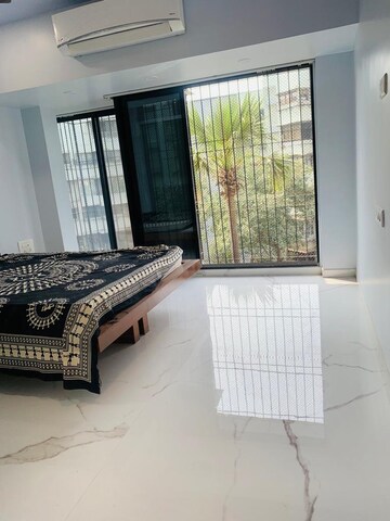 Master Bedroom in 2 BHK Apartment at Nahars Everest, Versova – for Rent