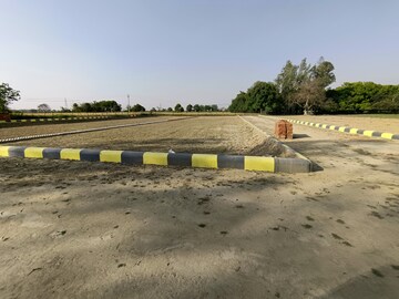 Plot Area in  Plot at Kisan Path – for Sale