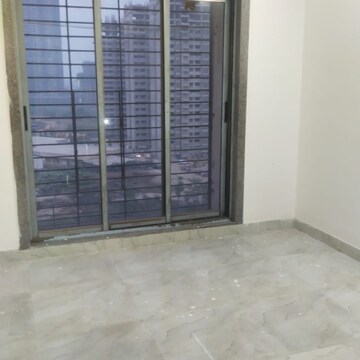 Room in 3.5 BHK Apartment at Valley Shilp, Kharghar Sector 36 – for Sale