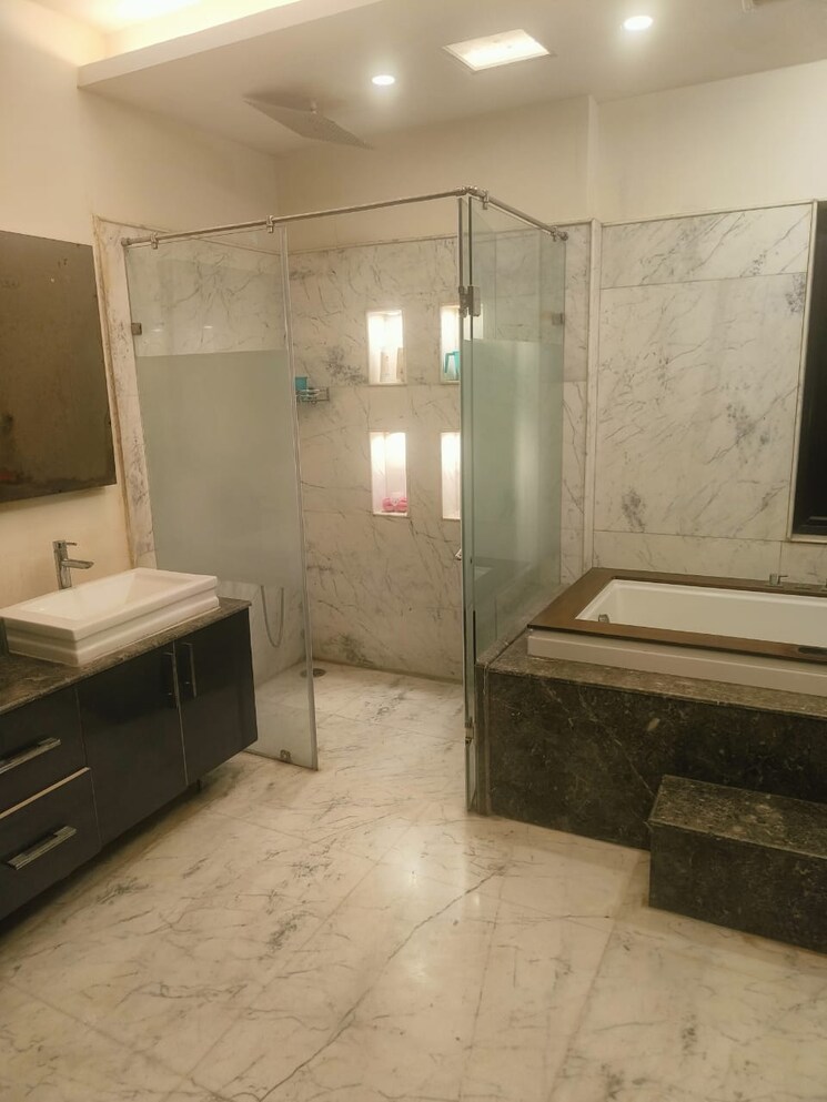 Kitchen, era-green-world 3 Bedroom 250 Sq.Yd. Builder Floor In Sector 8 Faridabad 7156015