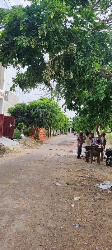 Parking in 3 BHK Independent House at Nijampur Malhaur – for Sale