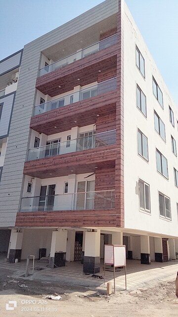 4 BHK Builder Floor For Sale in Dwarika Raj Garden City, Raj Nagar Extension