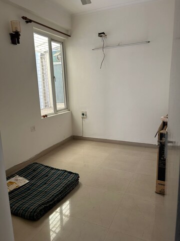Room in 4 BHK Builder Floor at Orchid Island, Sector 51 – for Sale