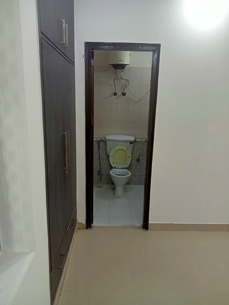 Room, unitech-the-residences-gurgaon 2 Bedroom 1060 Sq.Ft. Apartment In Sector 33 Gurgaon 7157996