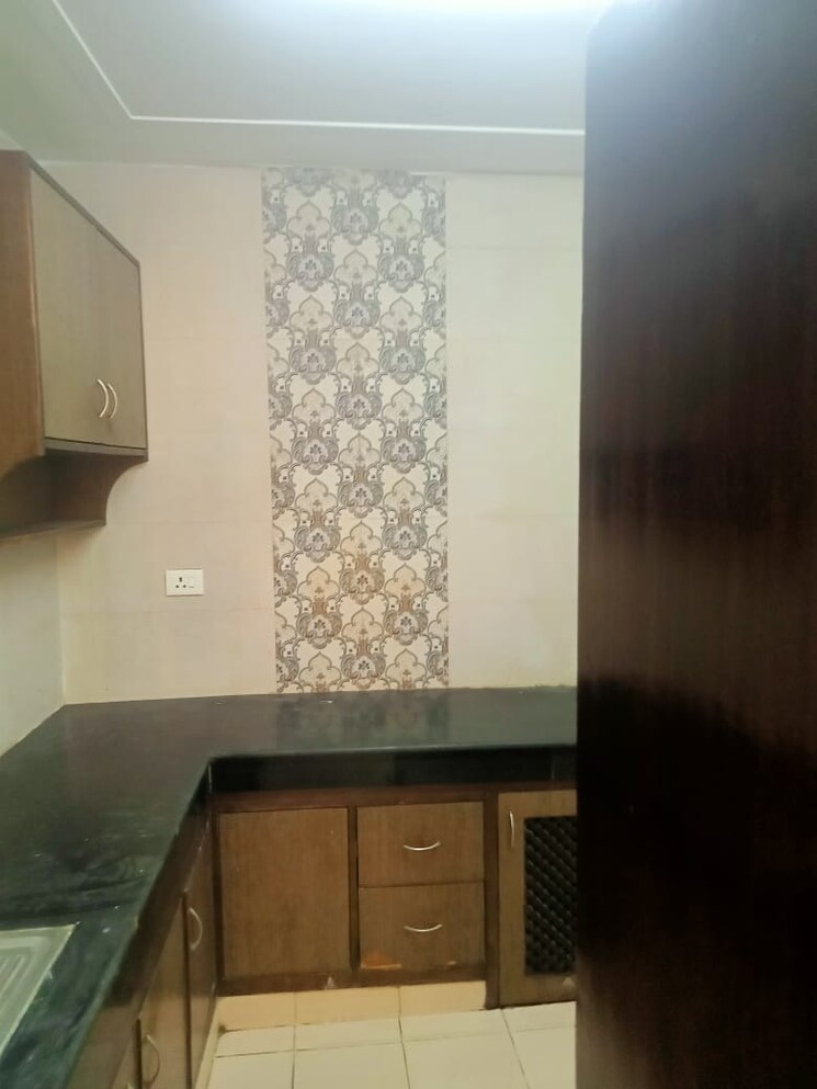 Kitchen, unitech-the-residences-gurgaon 2 Bedroom 1060 Sq.Ft. Apartment In Sector 33 Gurgaon 7157996