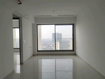 Room in 2 BHK Apartment at Sethia Pride, Kandivali East – for Sale