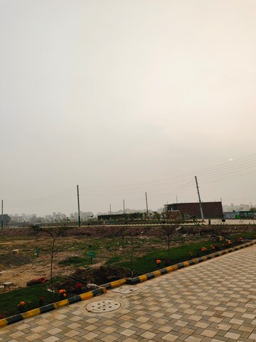  Plot For Sale in Aerocity