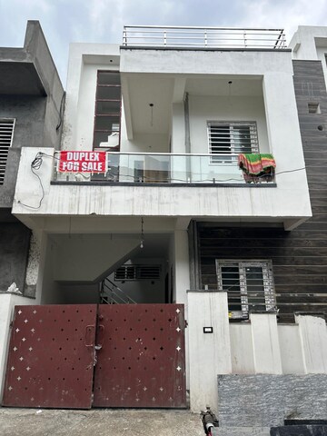 Kitchen in 4 BHK Villa at Sahastradhara Road – for Sale