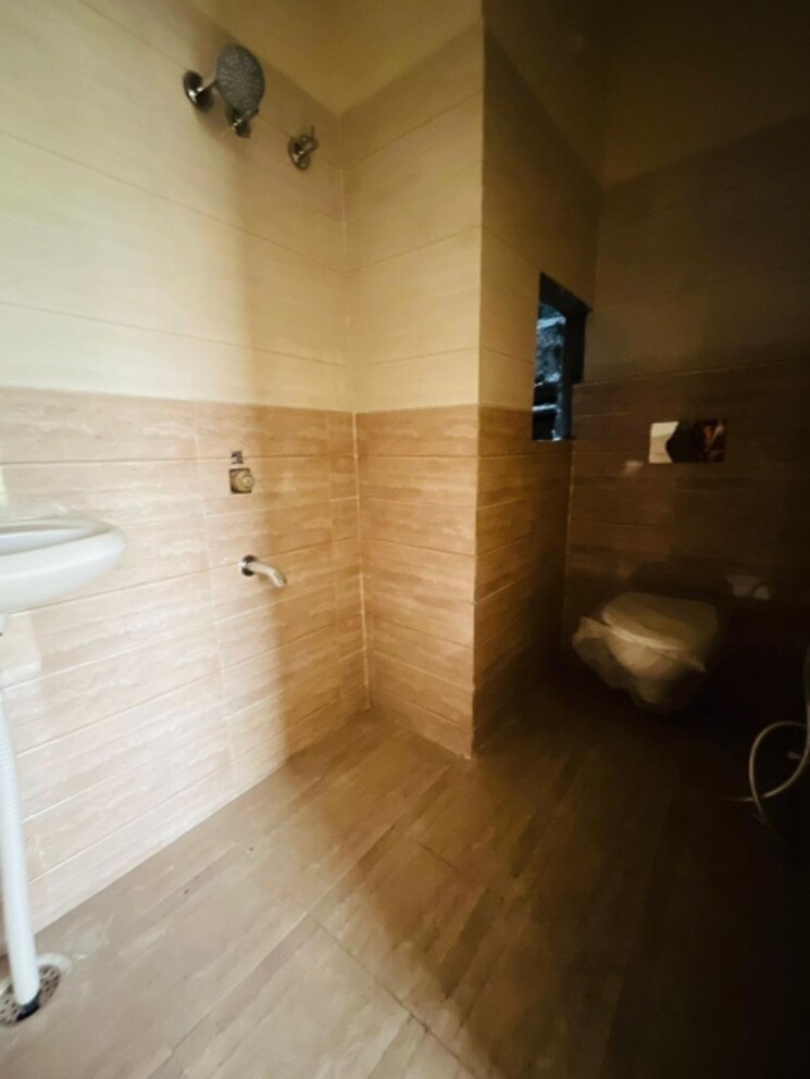 Bathroom, dunda 4 Bedroom 2350 Sq.Ft. Independent House In Dunda Raipur 7158507