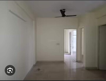 Room in 3 BHK Builder Floor at BPTP Elite Floors, Sector 83 – for Sale