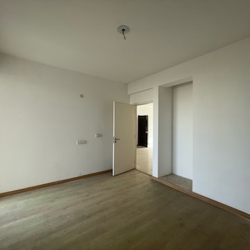 Room in 3 BHK Apartment at Emaar Gurgaon Greens, Sector 102 – for Sale